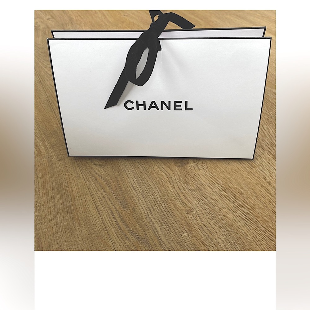 Chanel mini gift bag